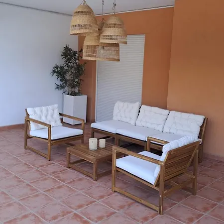 Rubarsal 1e Menyber Appartamento